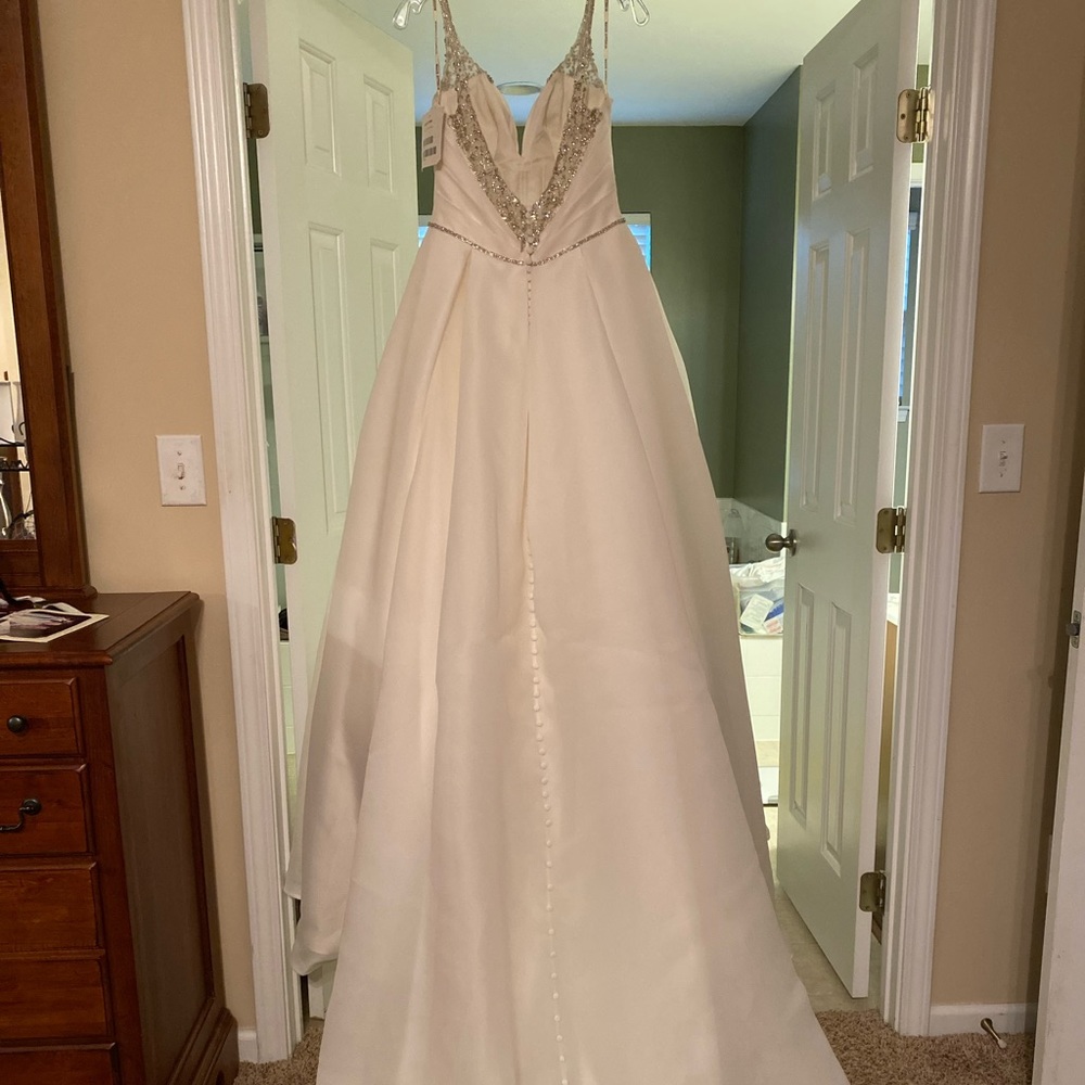 Maggie Sottero wedding dress